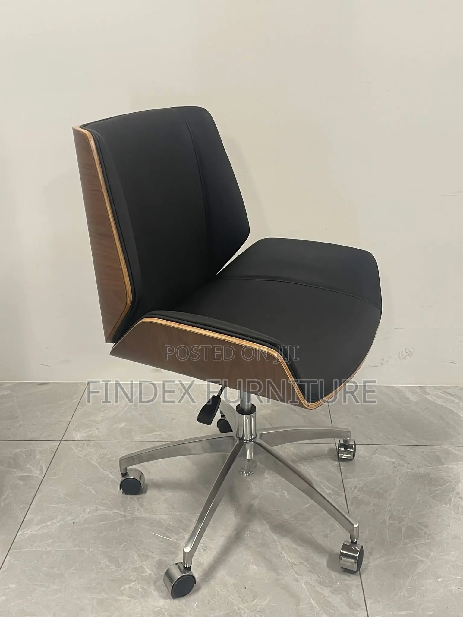 Executive Fashion Chair