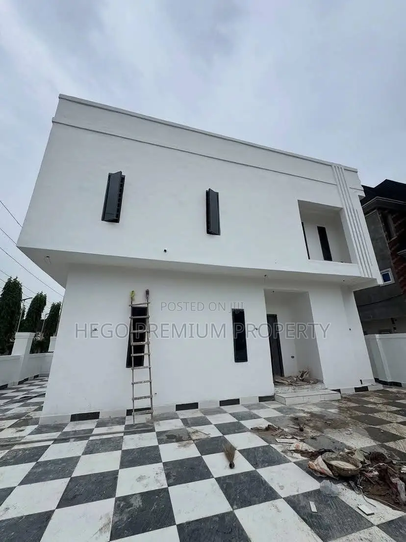 4bdrm Duplex in Shell Cooperative, Eliozu for sale