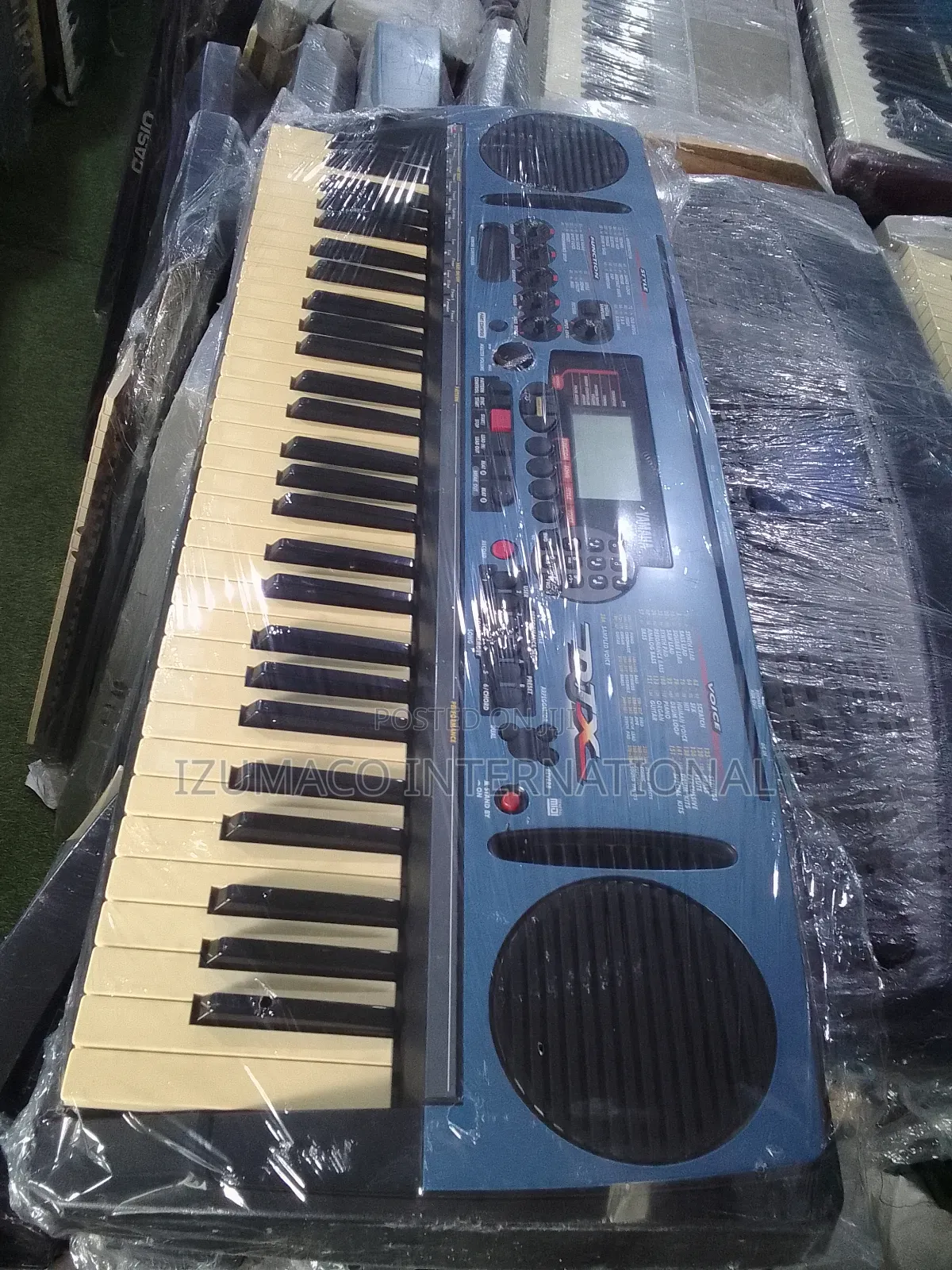 Yamaha DJX Blue Keyboard – Portable Dj Workstation for Sale