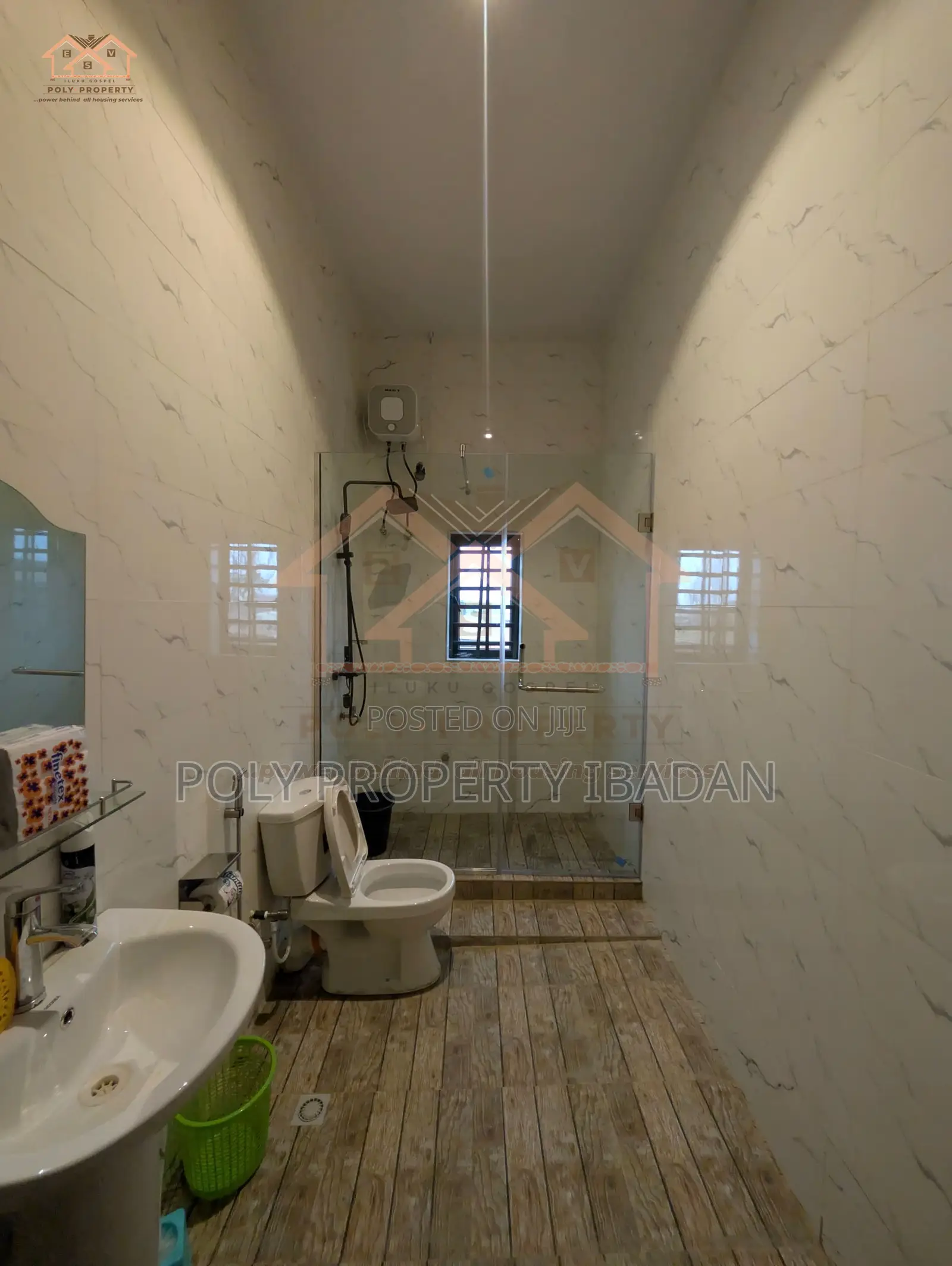5bdrm Duplex in Engr Lere Adigun Gra, Ibadan for sale