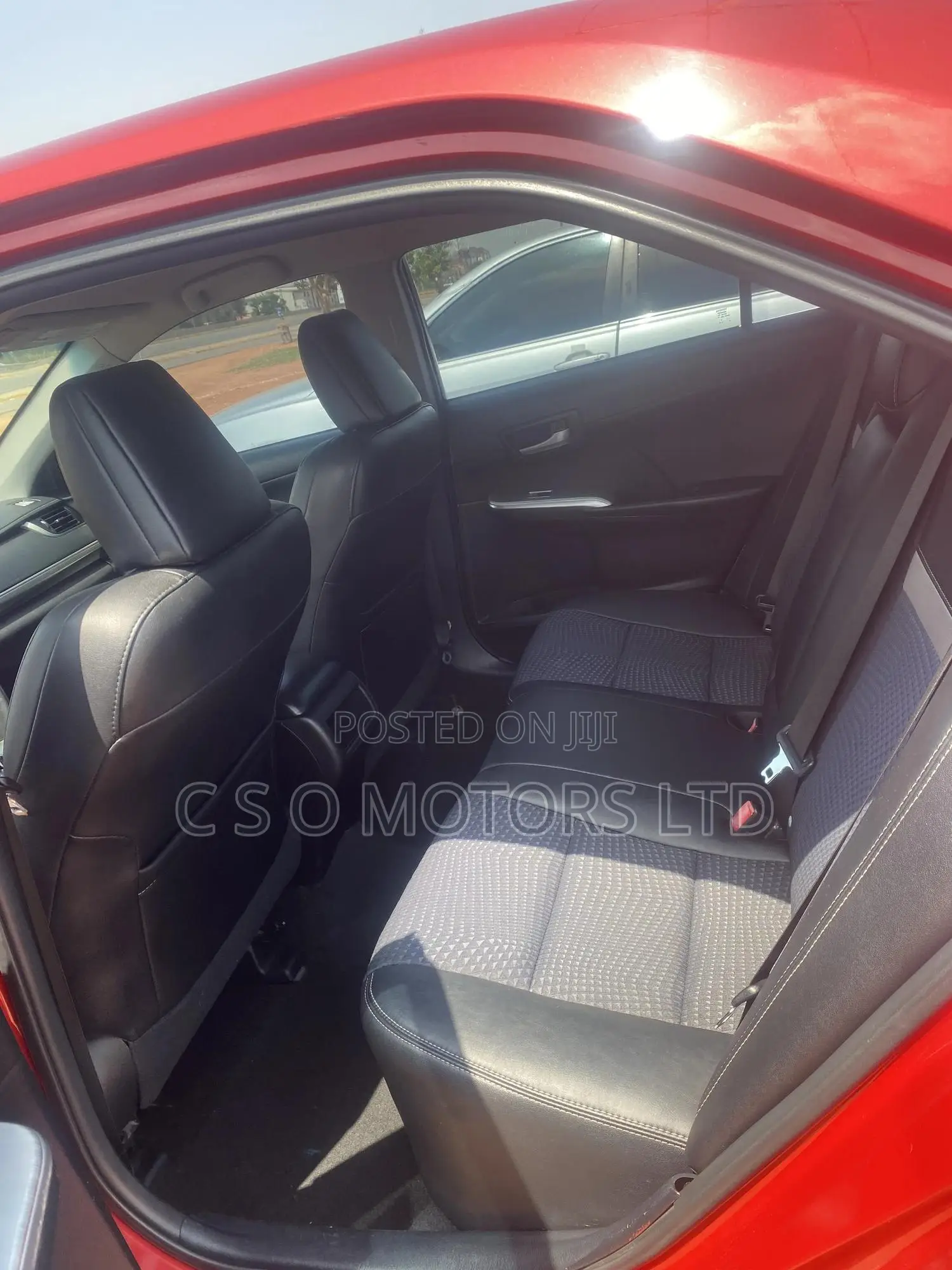 Toyota Camry SE 4dr Sedan (2.5L 4cyl 6A) 2014 Red