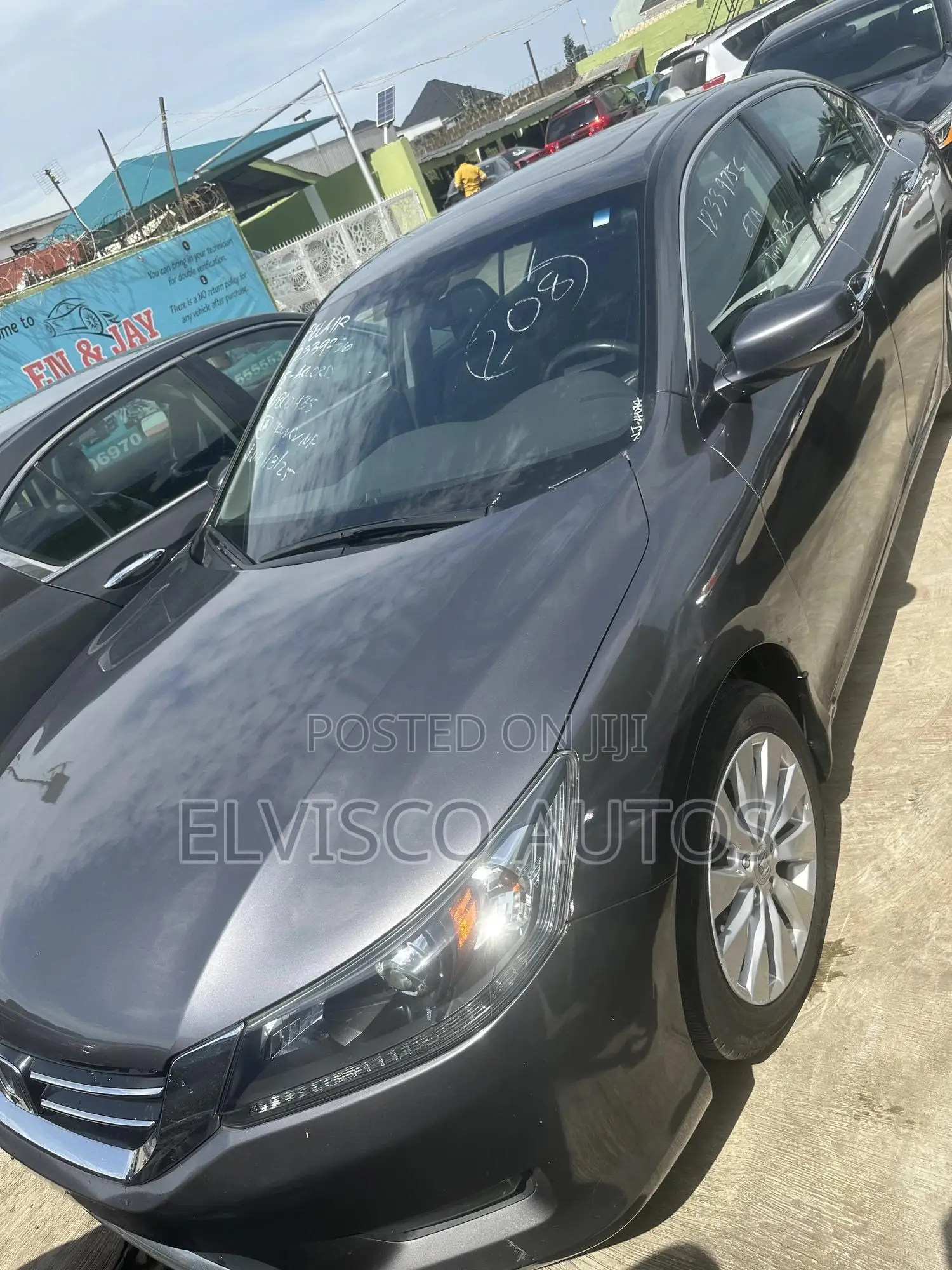 Honda Accord EX-L V-6 4dr Sedan w/Navigation (3.5L 6cyl 6A) 2014 Gray