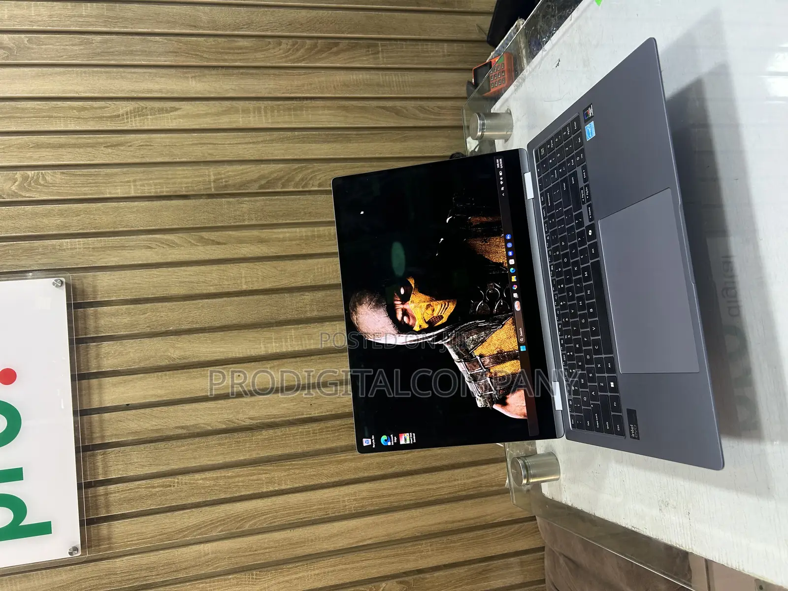 Laptop Samsung Galaxy Book4 16GB Intel Core Ultra 7 SSD 1T