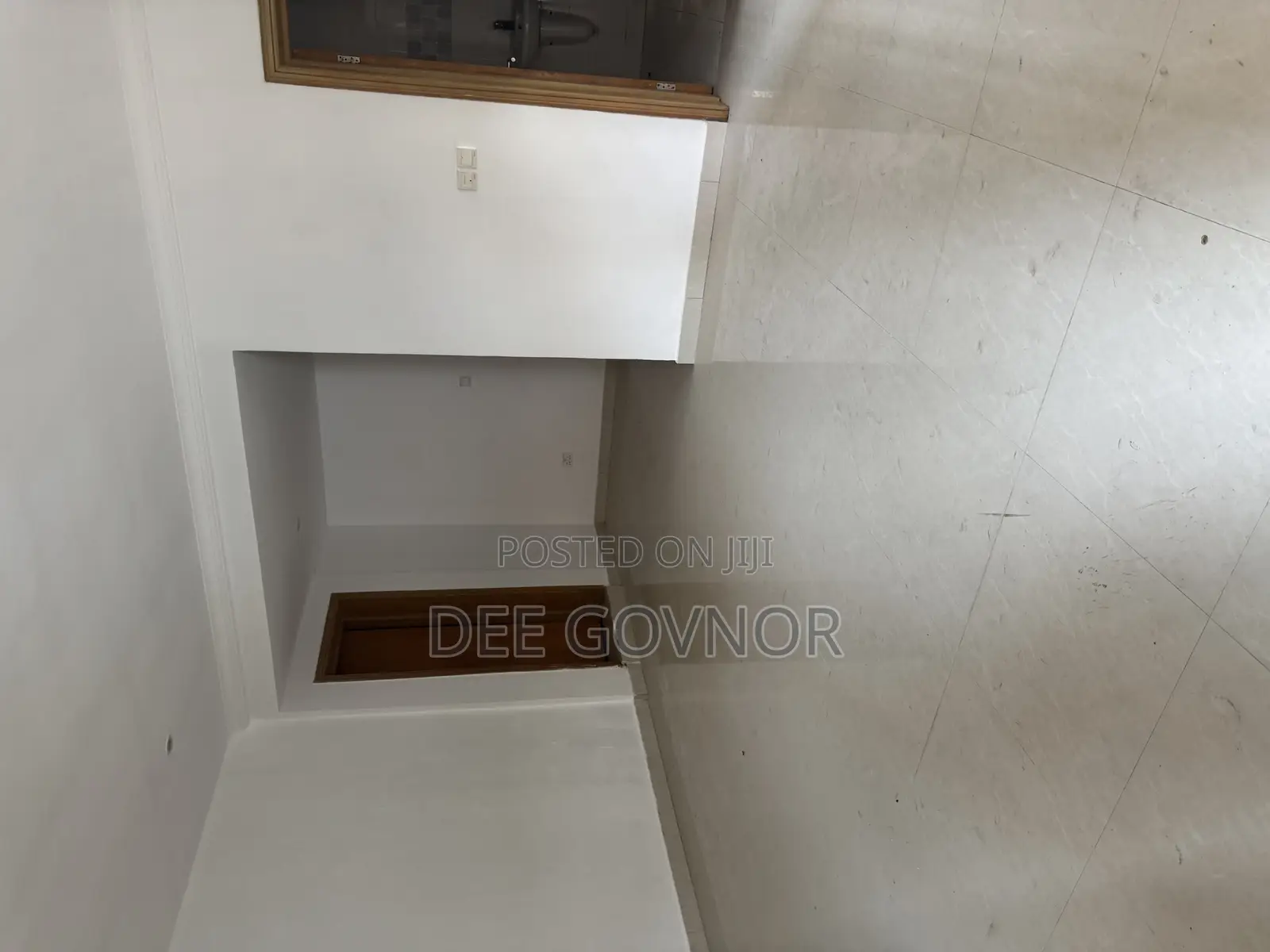 Furnished Mini Flat in Admiraty, Lekki Phase 1 for rent