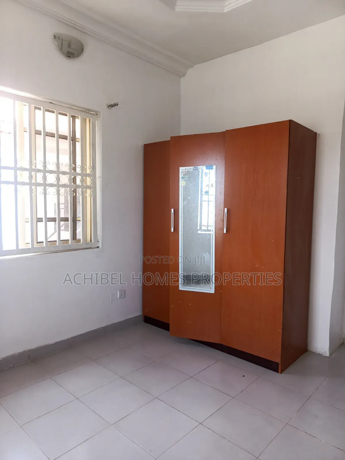 2bdrm Apartment in Fg Admiralty Way, Lekki Phase 1 for rent