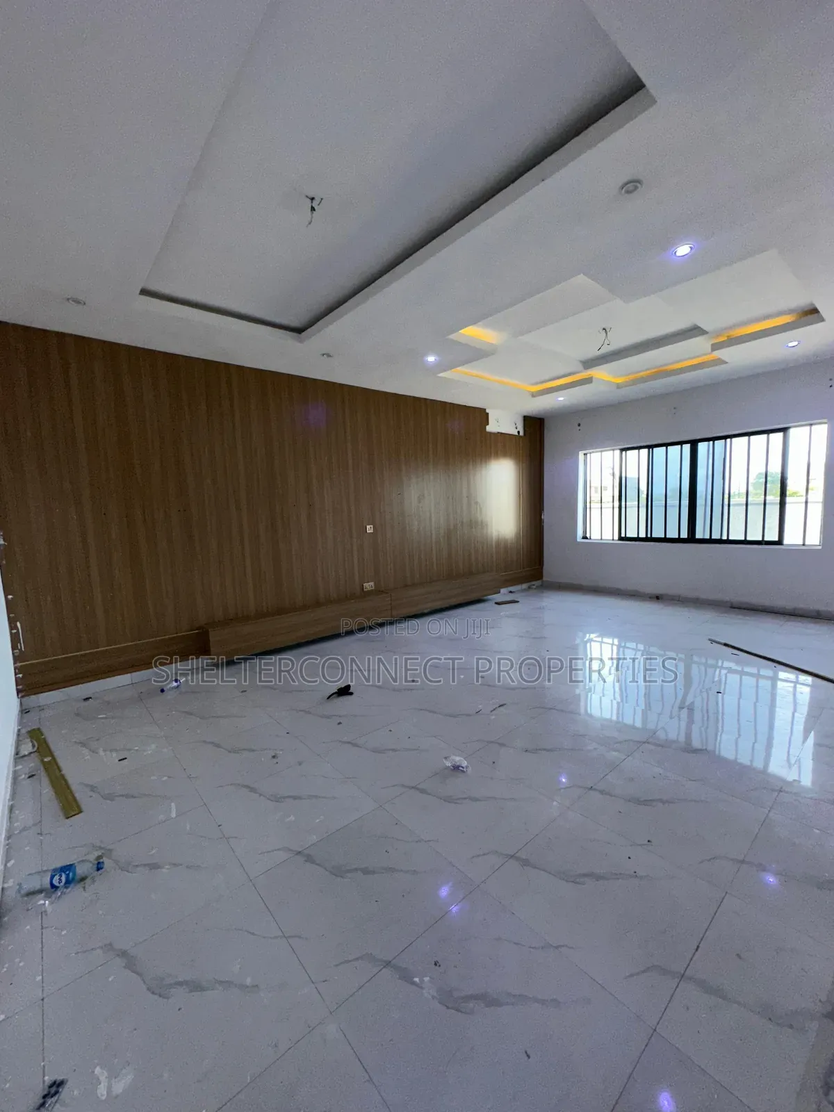 4bdrm Duplex in Lekki Expressway for rent