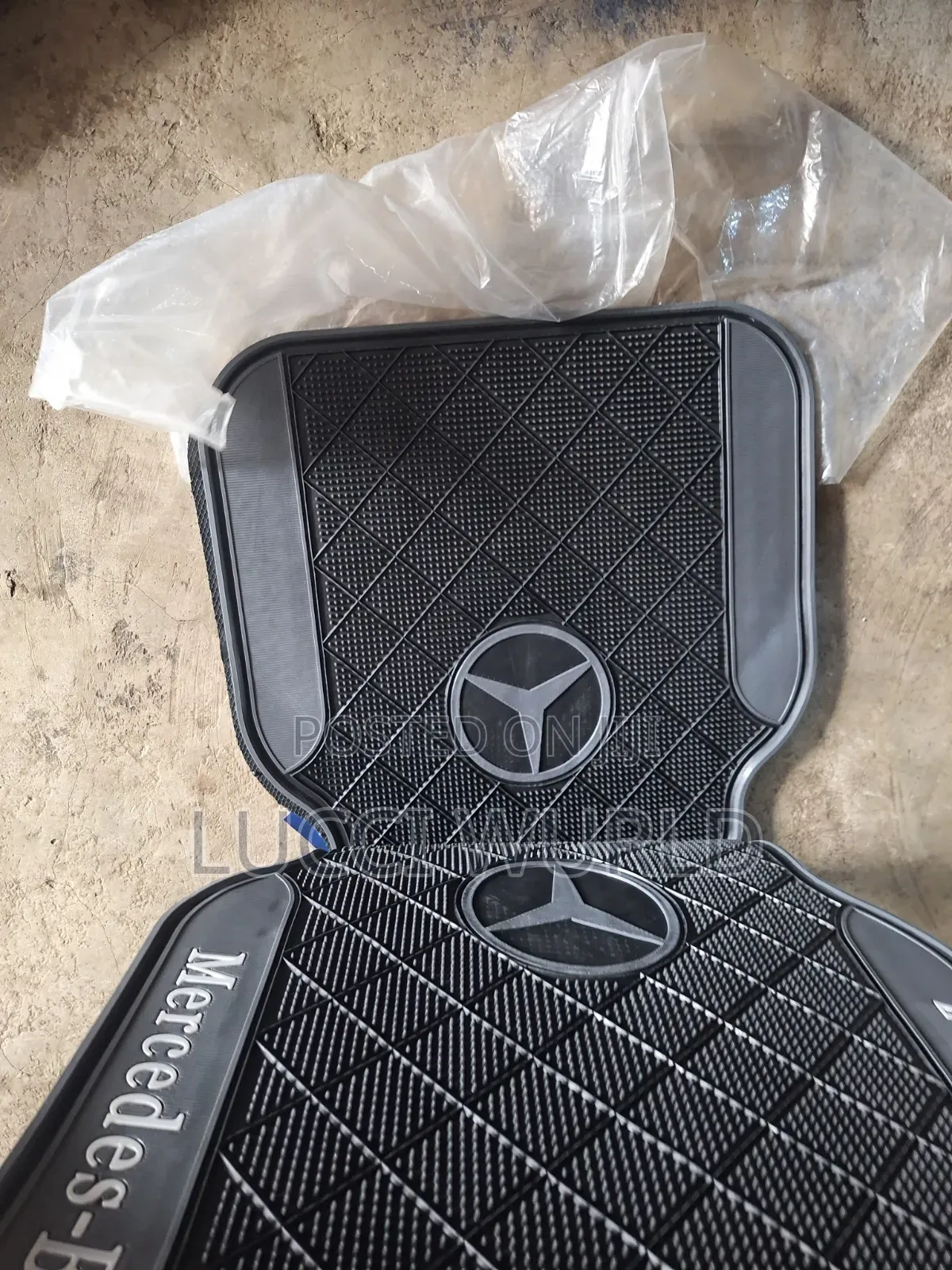 Mercedes Benz Rubber Mat