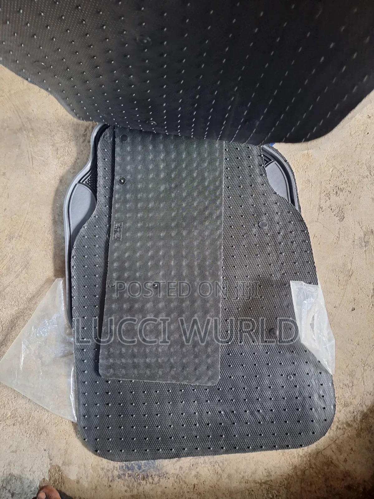 Mercedes Benz Rubber Mat