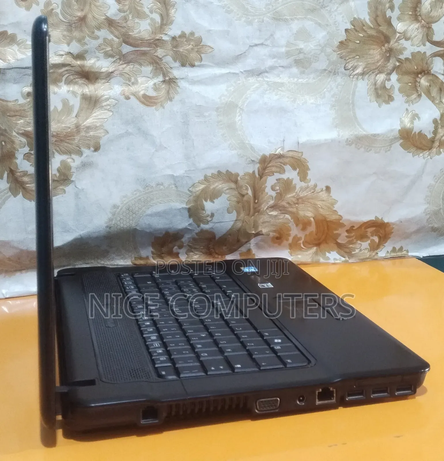 Laptop HP Compaq 610 4GB Intel Pentium HDD 320GB