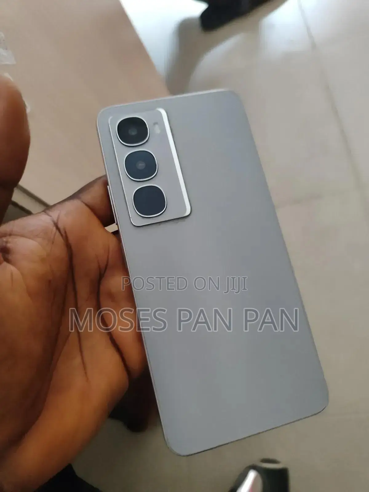 Itel City 100 128 GB Silver