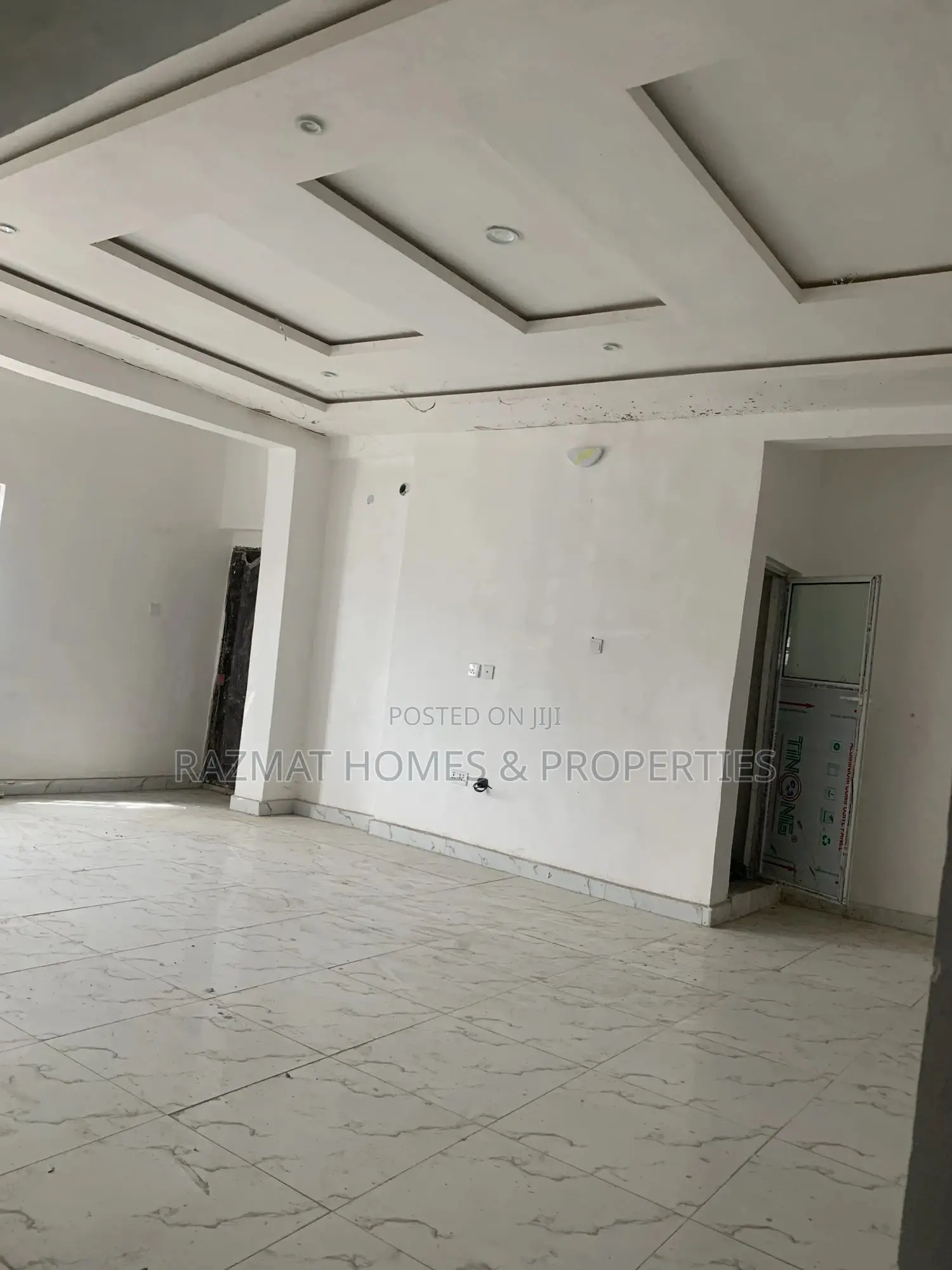 2bdrm Block of Flats in Yaba for rent
