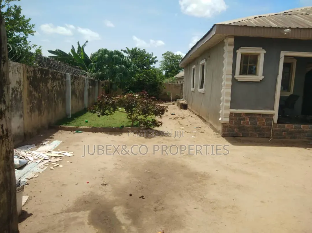 3bdrm Bungalow in Iyana Egbado Ewekoro for sale