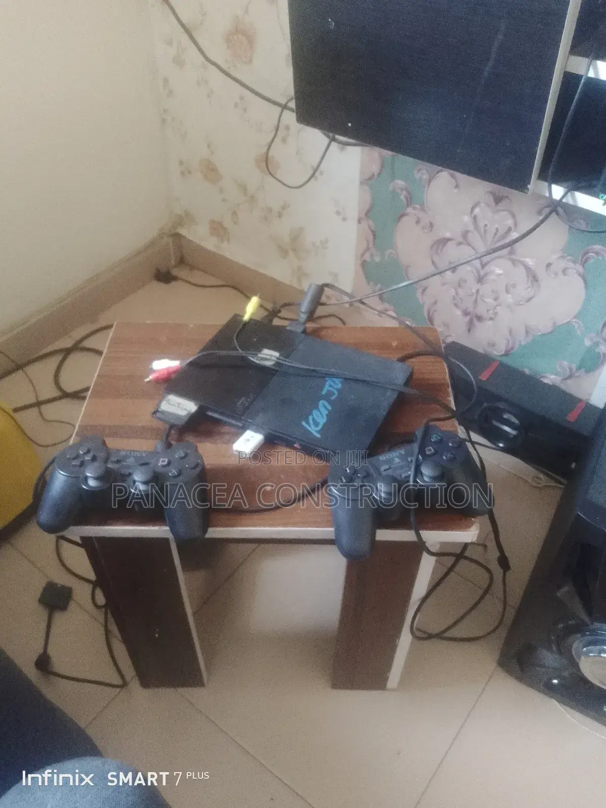 Sony Playstation 2 With 2 Pads and 12 Games/Ps 2