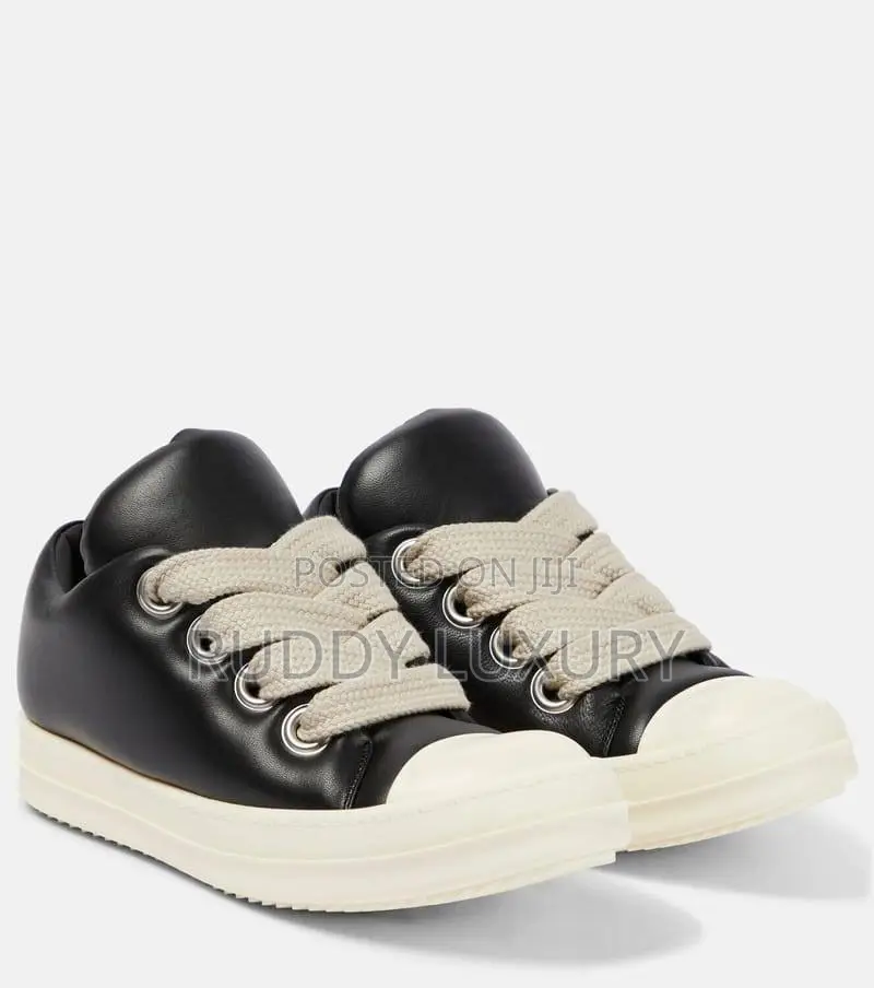 Cop the Rick Owens Hollywood Jumbo Laced Low /Buy One Get a Free Sock
