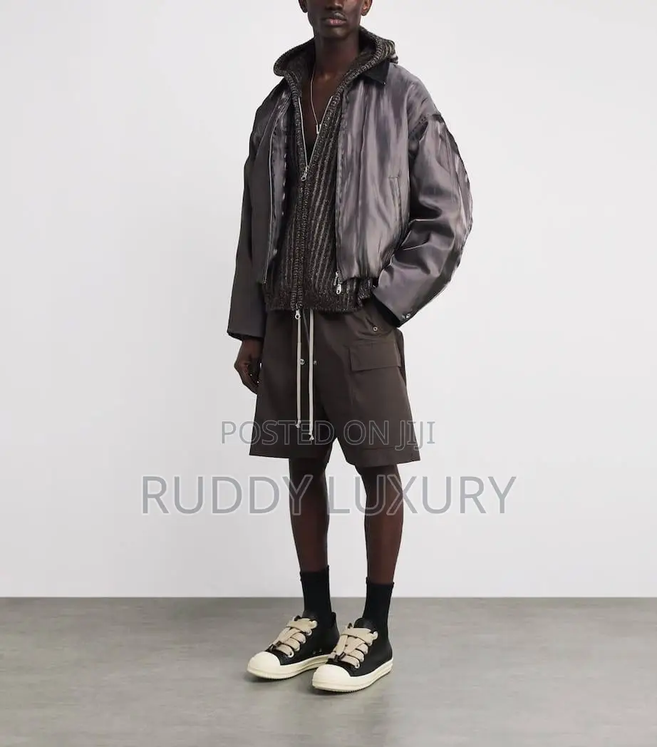 Cop the Rick Owens Hollywood Jumbo Laced Low /Buy One Get a Free Sock