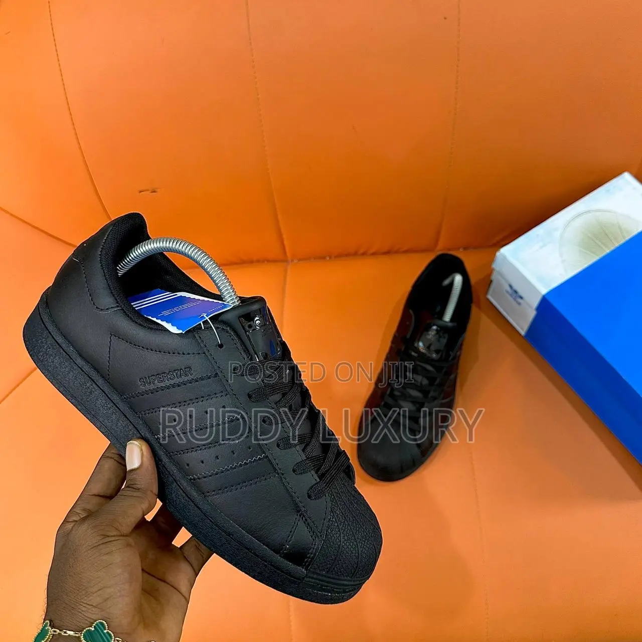 Adidas Superstar /Buy One Get a Free Sock