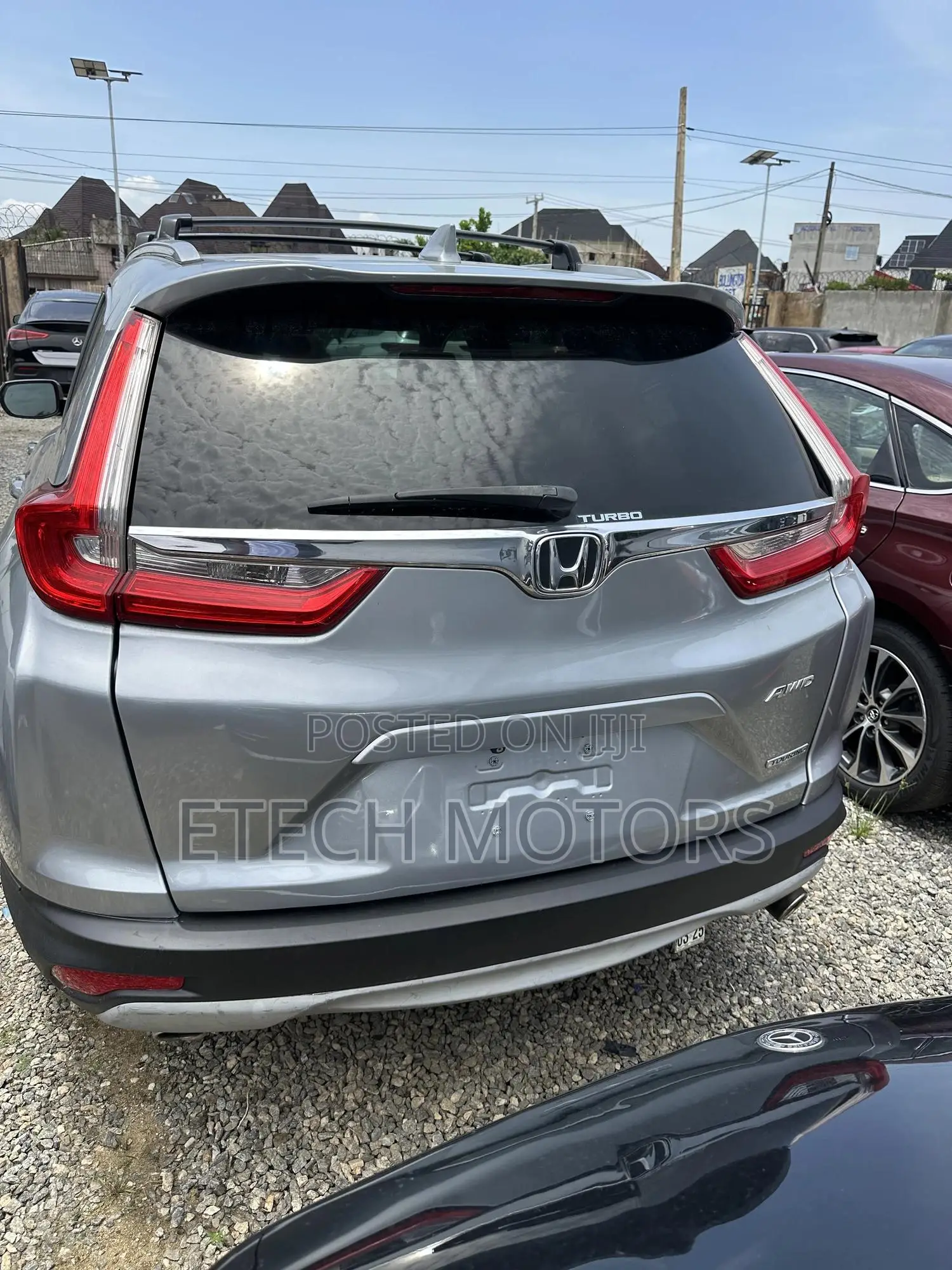 Honda CR-V Touring 4dr SUV AWD (1.5L 4cyl CVT) 2017 Silver