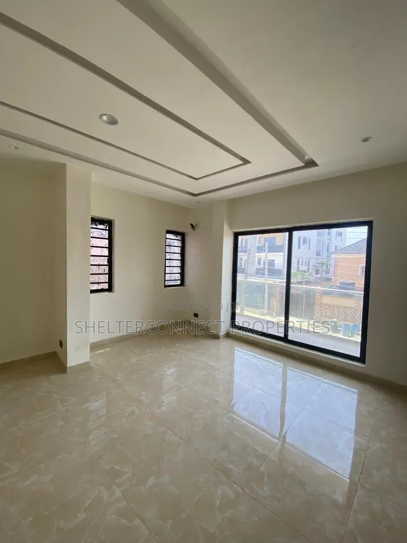 4bdrm Duplex in Ologolo for sale