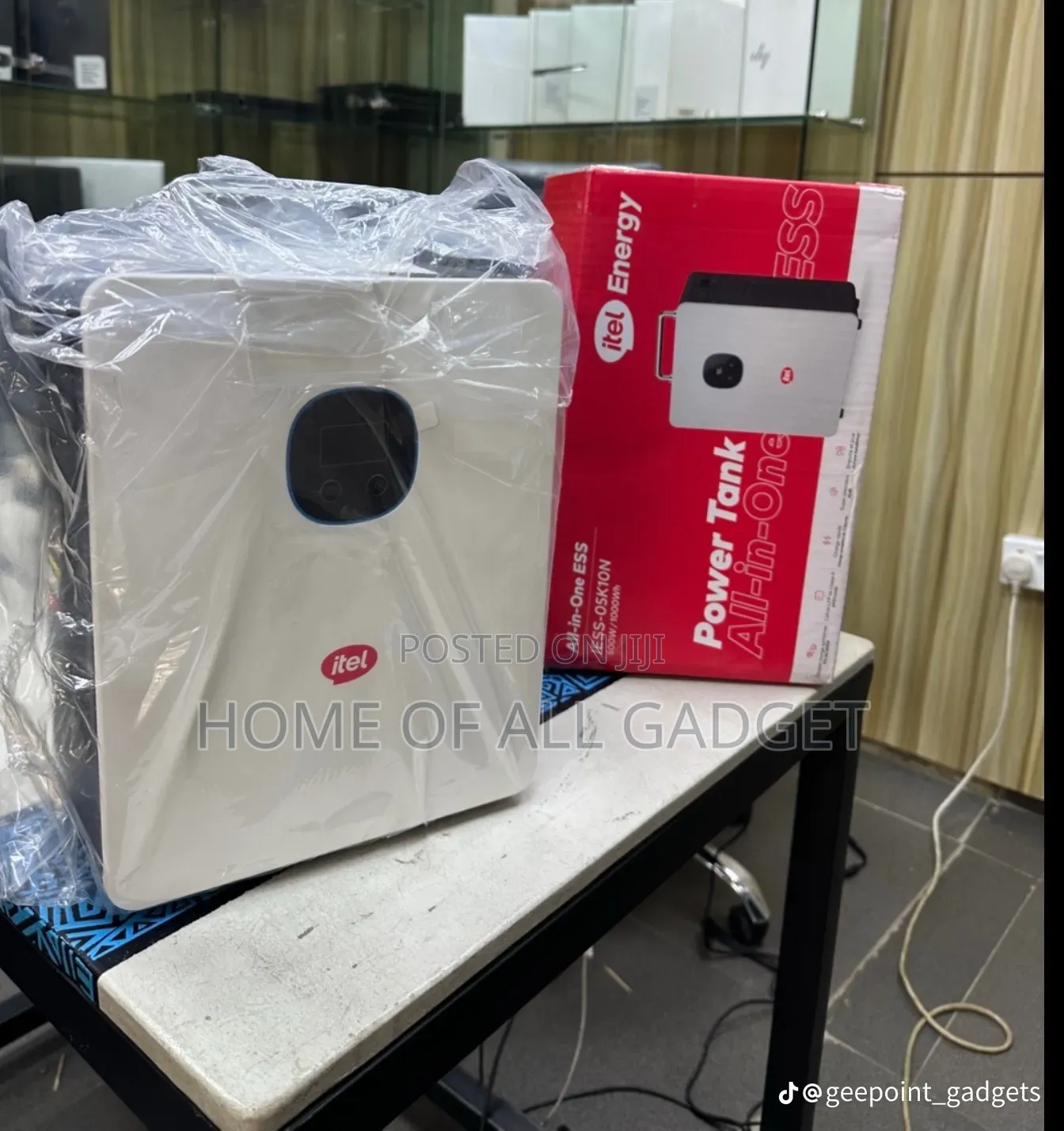 Itel Energy 500w Inverter Power Tank + 1kwh Battery All-in-One Solar