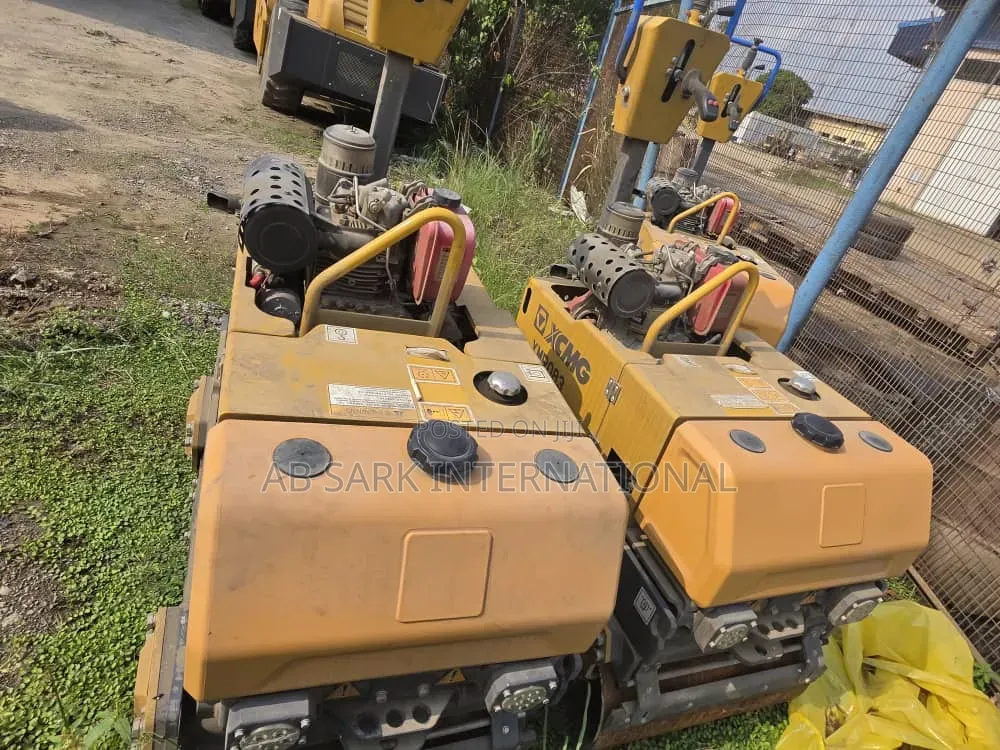 XCMG Xmr083 800kg Walk Behind Roller