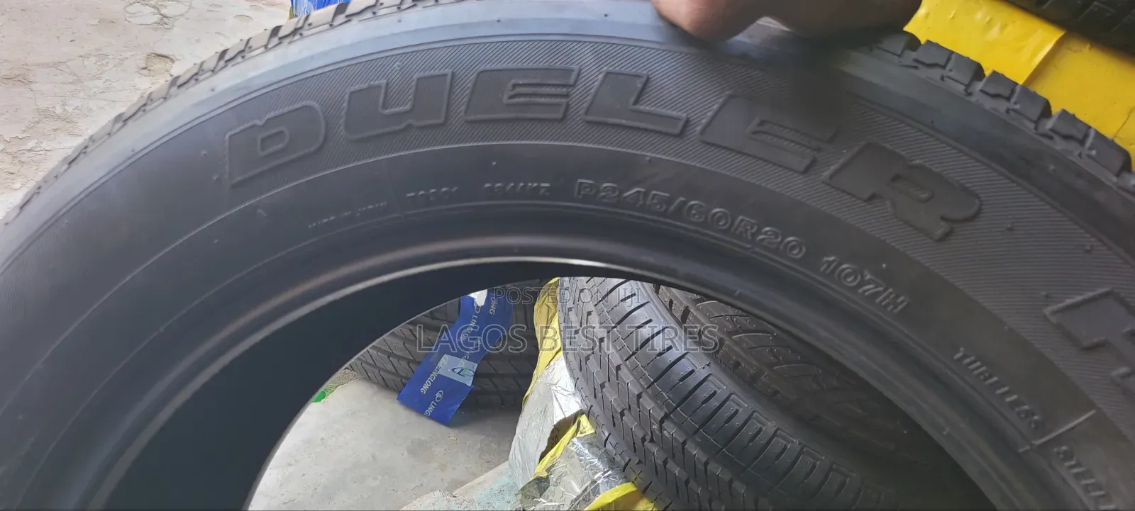 Bridgestone Dueler H/T 684ii - 245/60r20 (Made in Japan)