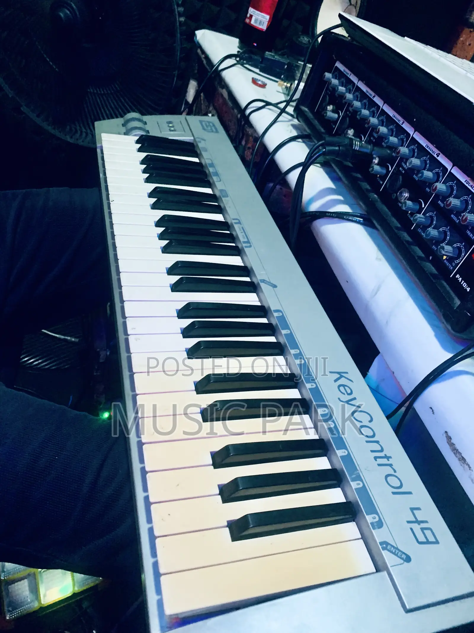 Ezi Key Control 49 Keys Midi Keyboard for Sale! -