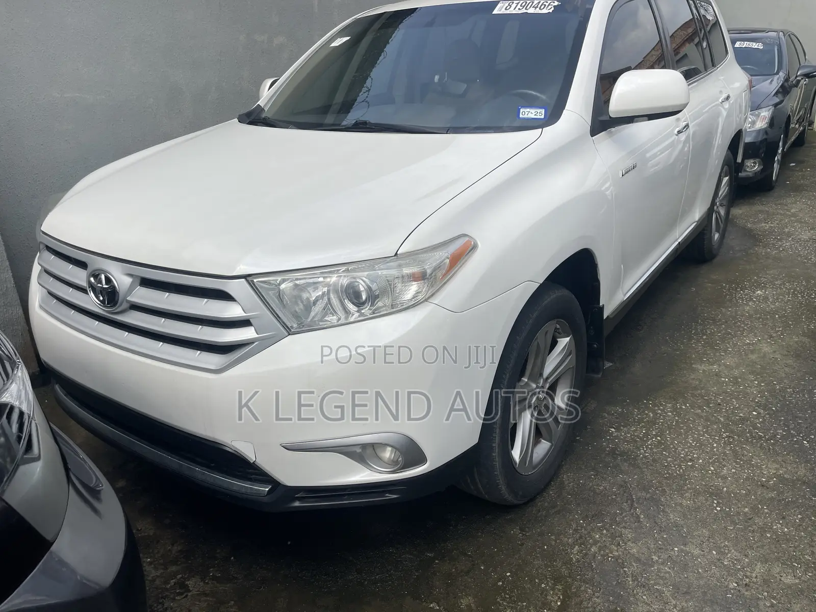 Toyota Highlander Limited 2012 White