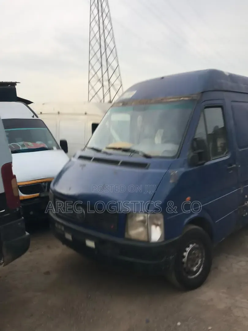 Available Trucks,Vans and Hiabs for Relocation