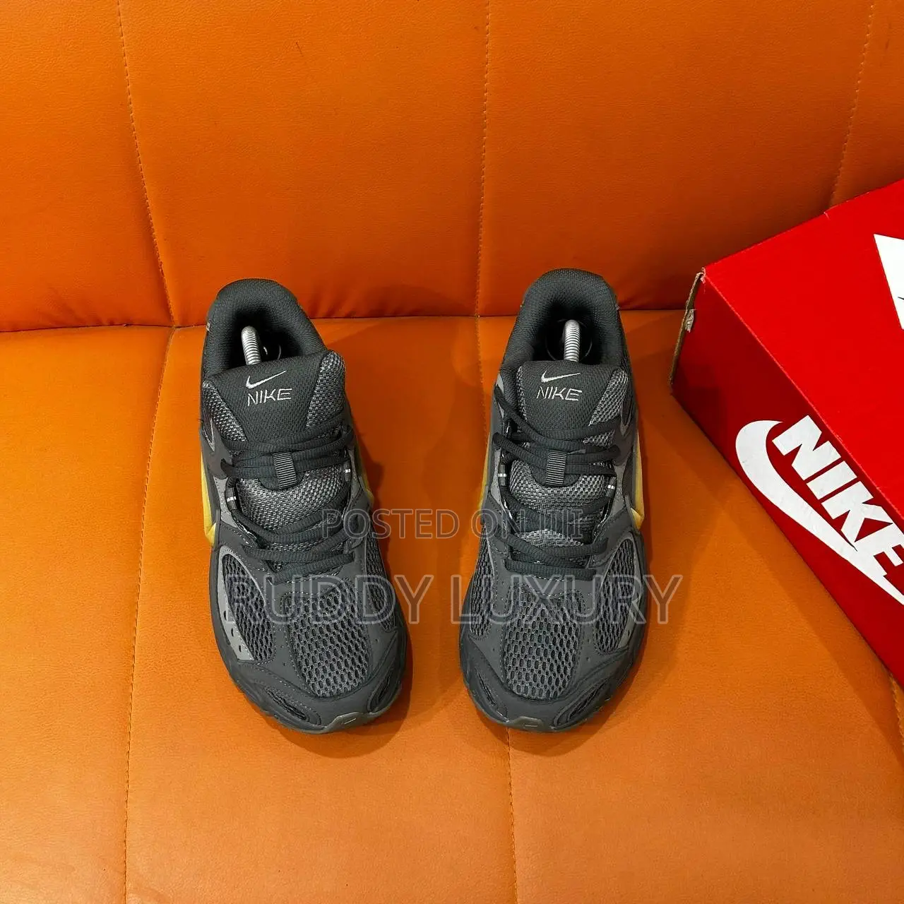 Nike V5 RNR ”Khaki”/ Buy One Get a Free Sock