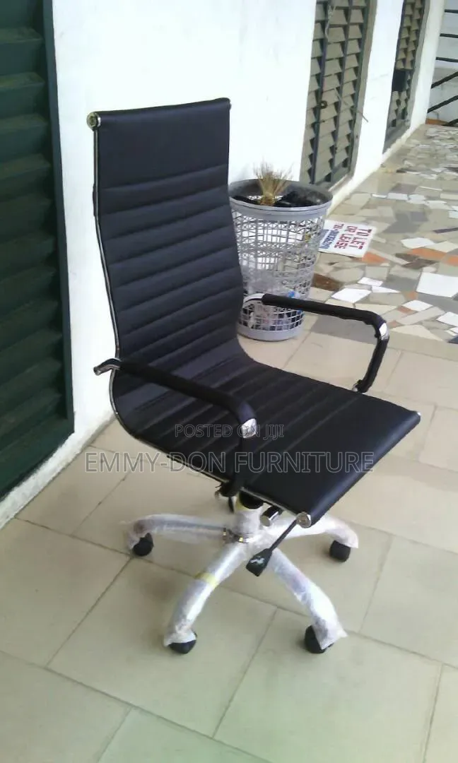 High Quality Executive Swivel Office Chair