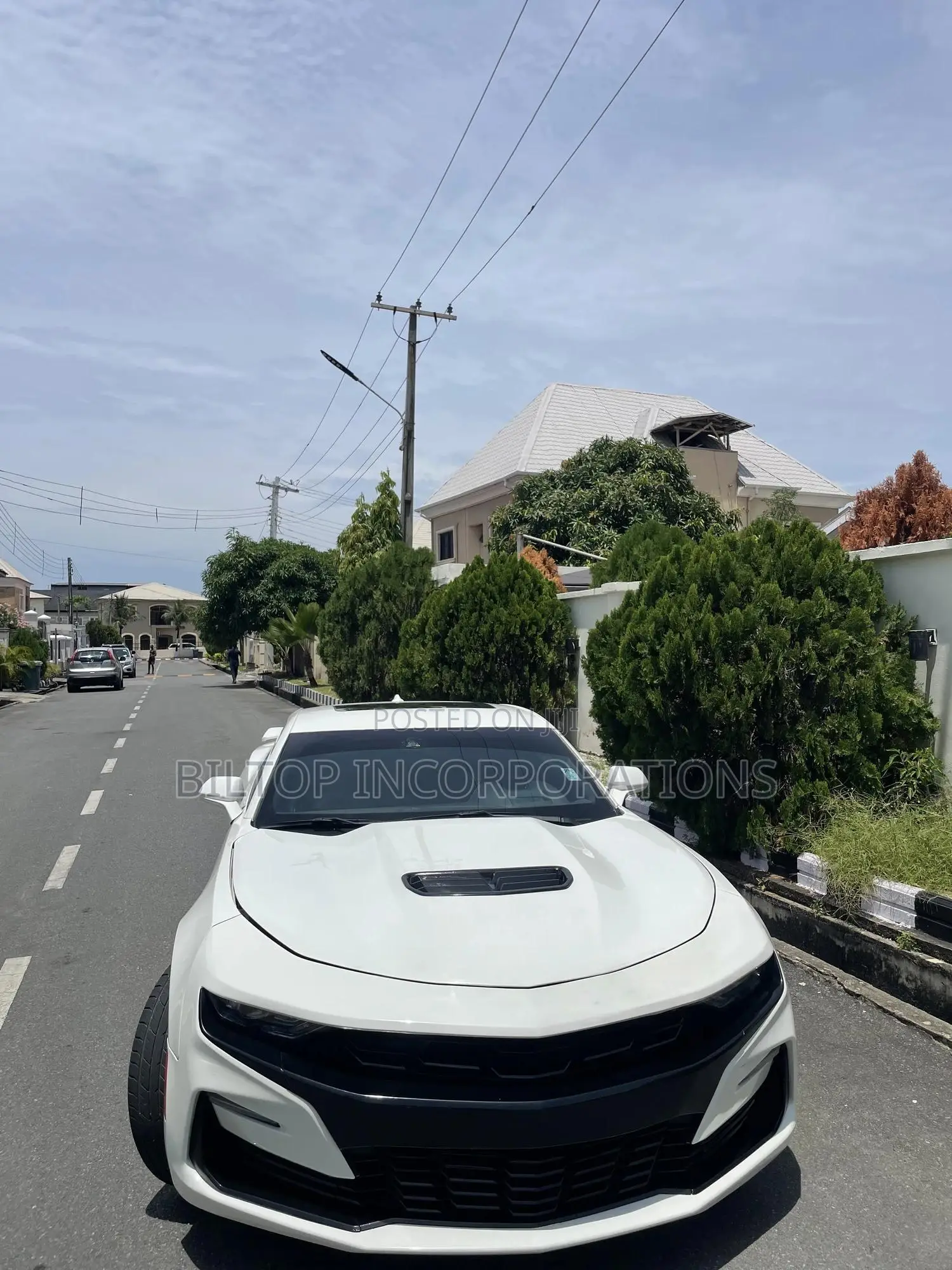 Chevrolet Camaro 2021 White