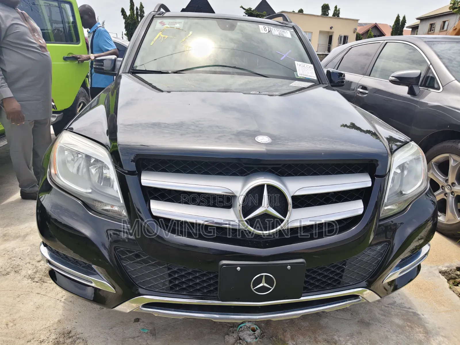 Mercedes-Benz GLK-Class Base GLK 350 4dr AWD 4MATIC (3.5L 6cyl 7A) 2015
