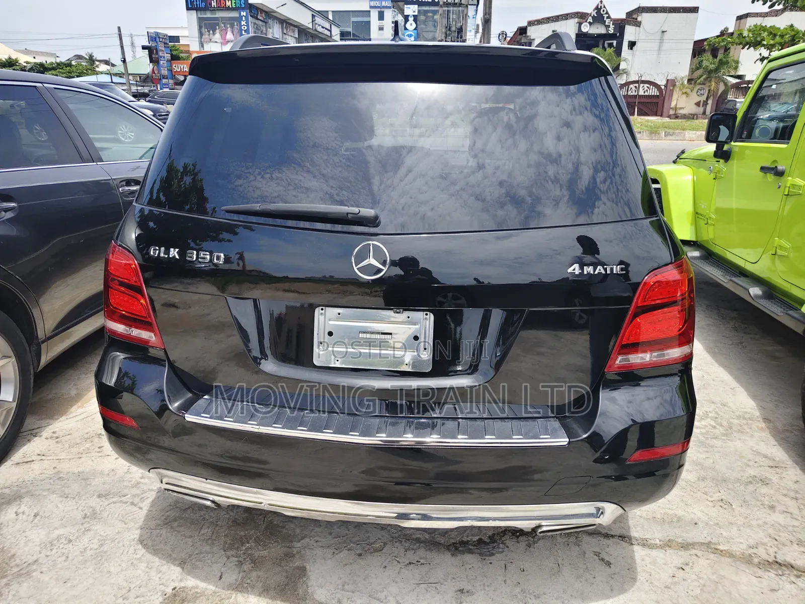 Mercedes-Benz GLK-Class Base GLK 350 4dr AWD 4MATIC (3.5L 6cyl 7A) 2015