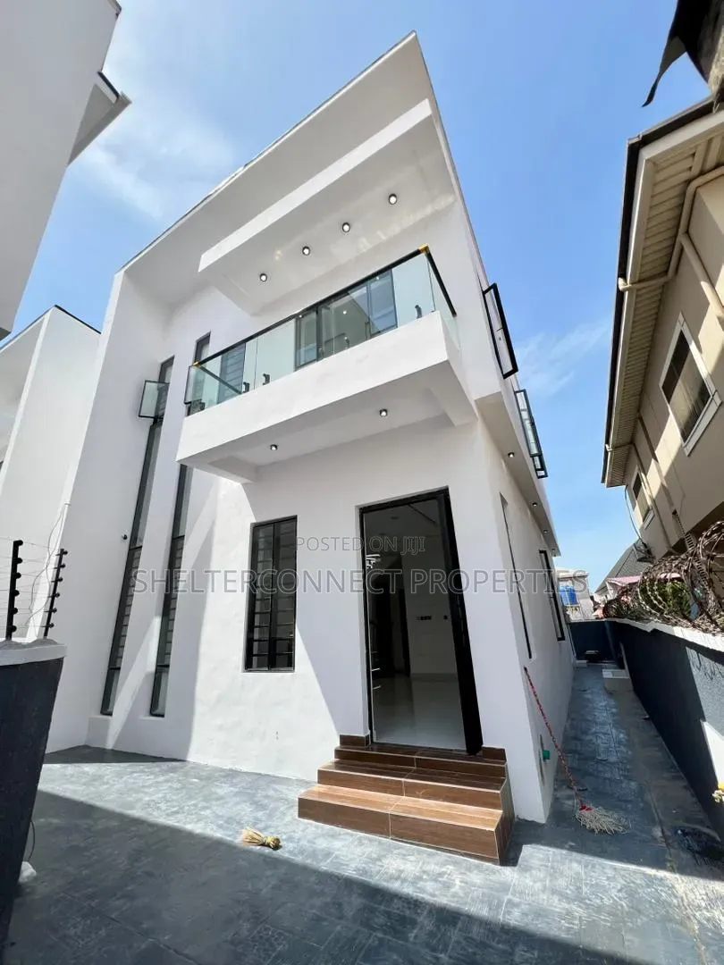 4bdrm Duplex in Ado / Ajah for sale