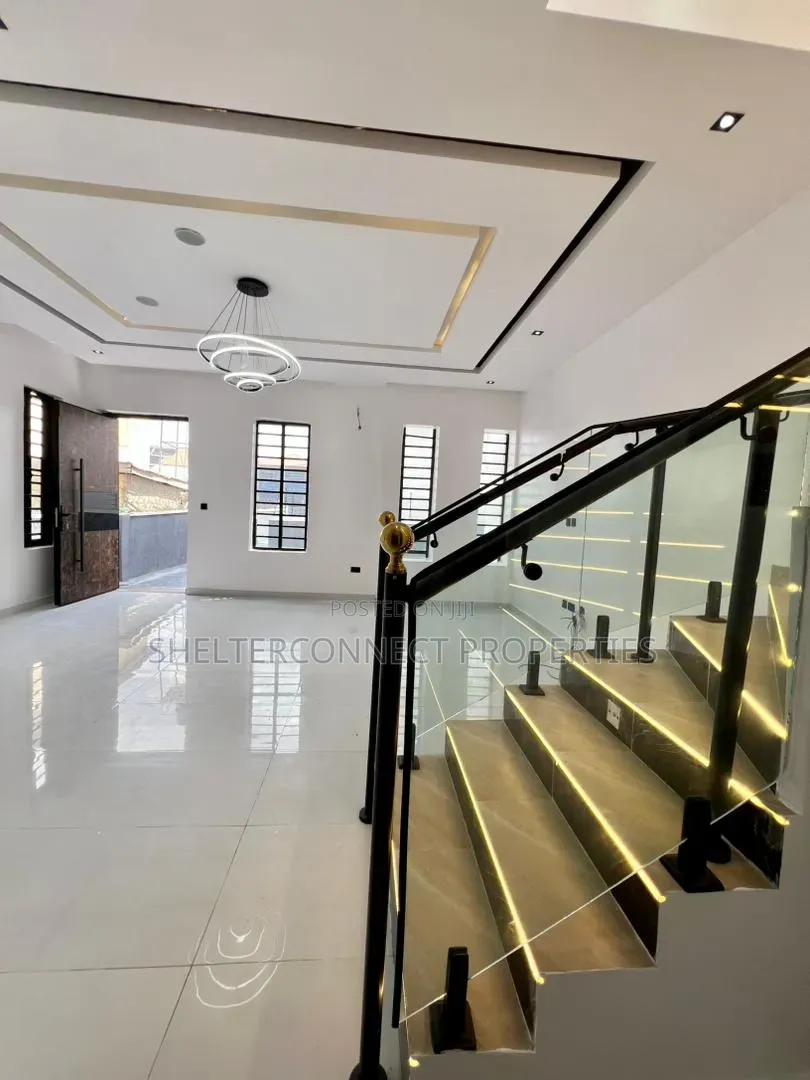 4bdrm Duplex in Ado / Ajah for sale