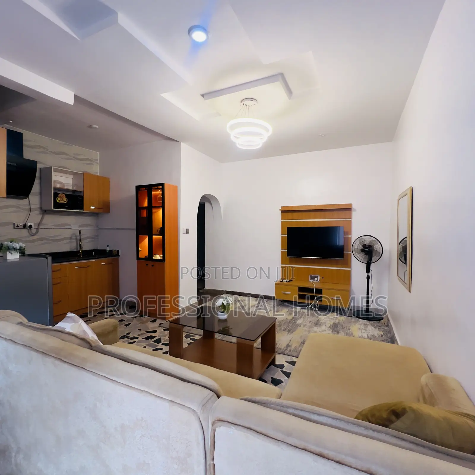 Quiet 2 Bedroom Apartment Shortlet 10min to Airport Ajao Estate