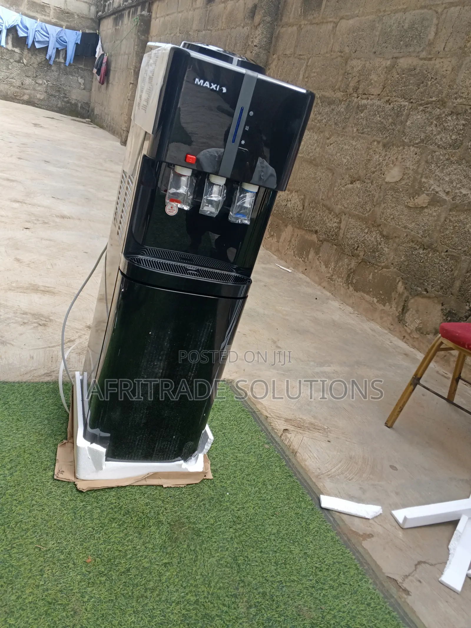 Maxi Yl2382s-B Cold Room Temp Water Dispenser