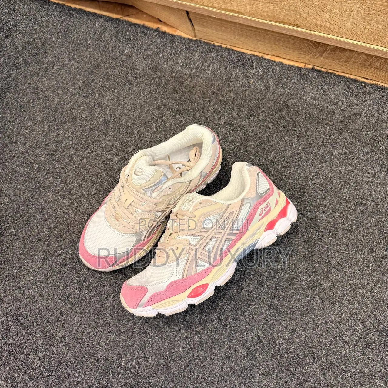 Asics Gel Nyc "Beige Pink / Buy One Get a Free Sock