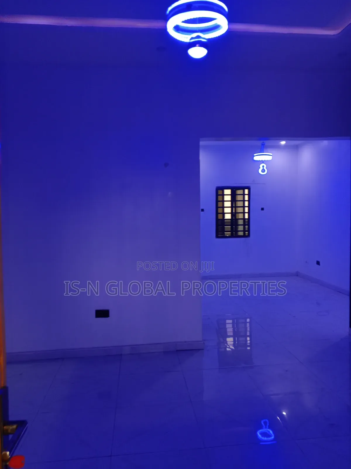 2bdrm Block of Flats in Army Estate, Warri for rent