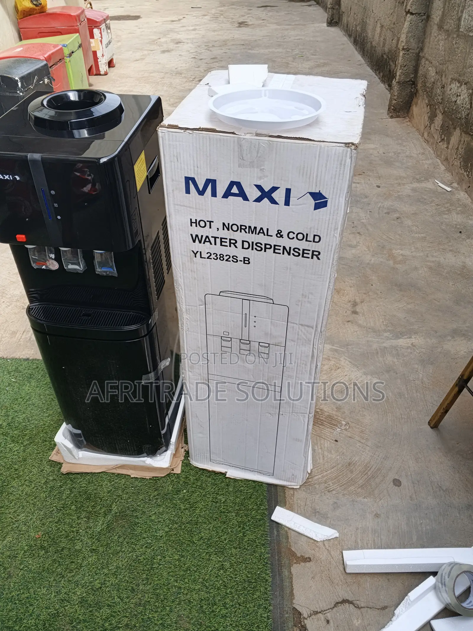 Maxi Water Dispenser Yl2382s-B Durable Design