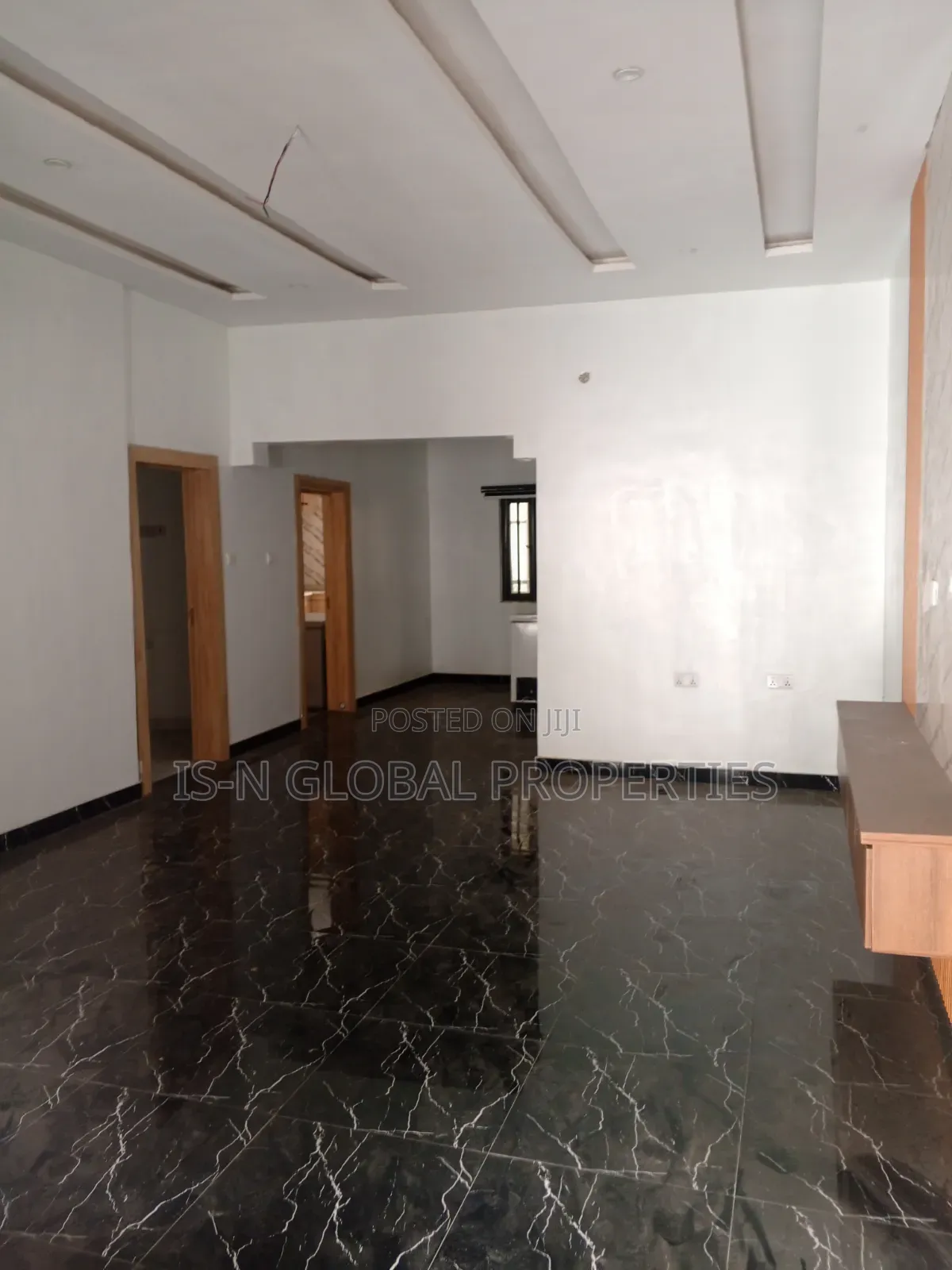 3bdrm Block of Flats in Army Estate, Warri for rent