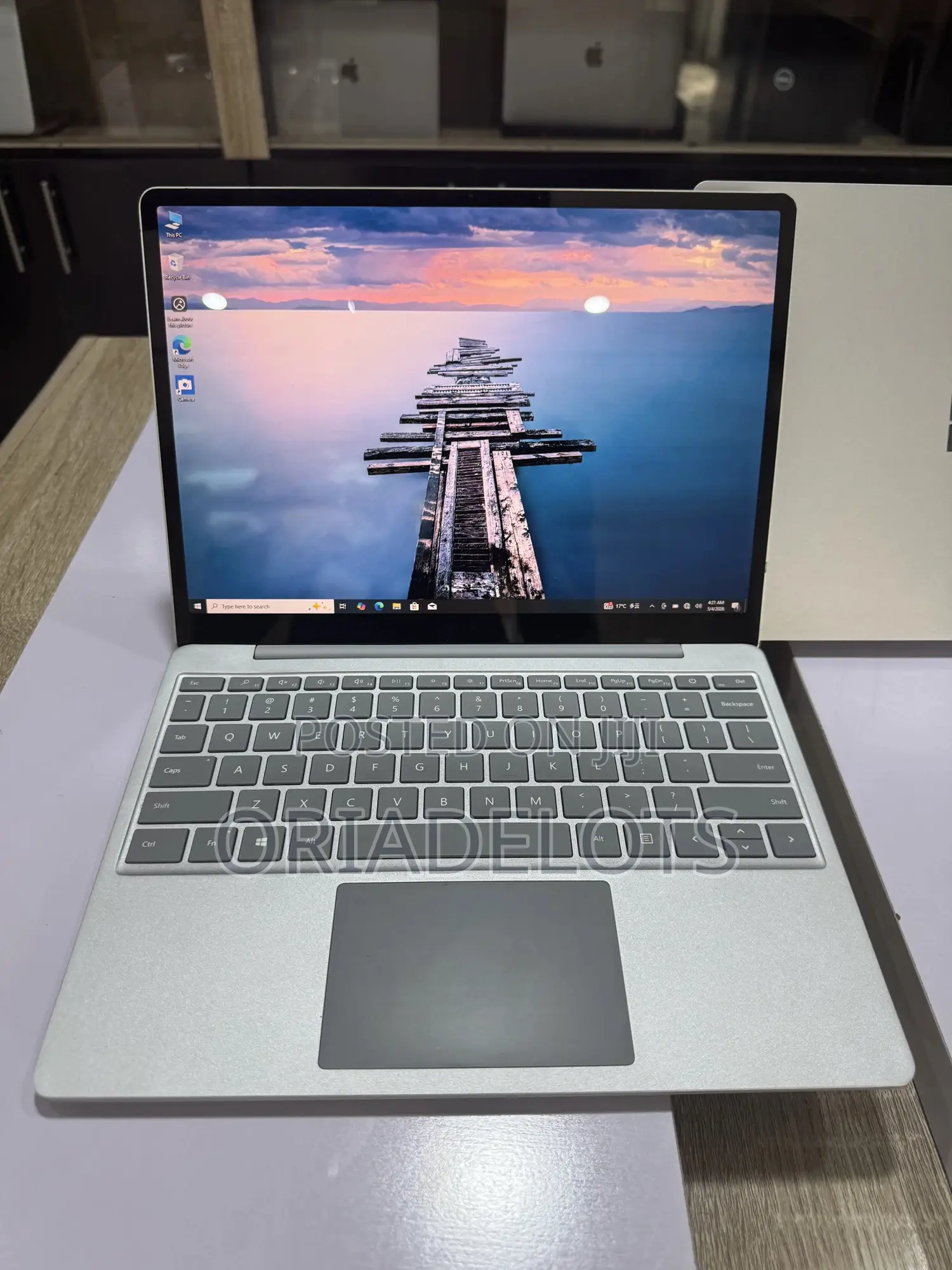 Laptop Microsoft Surface Laptop Go 8GB Intel Core i5 SSD 256GB