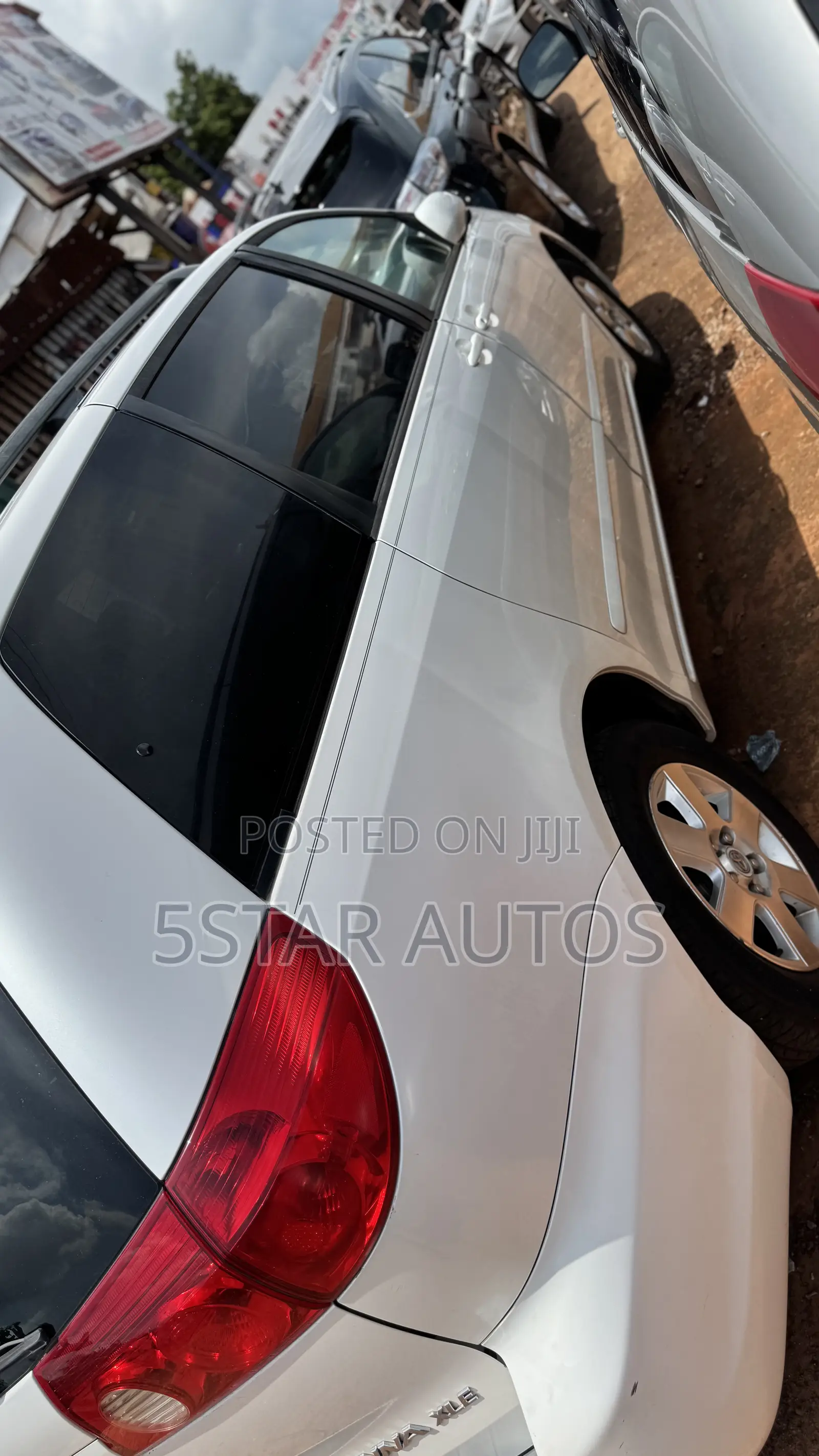 Toyota Sienna XLE AWD 2006 White