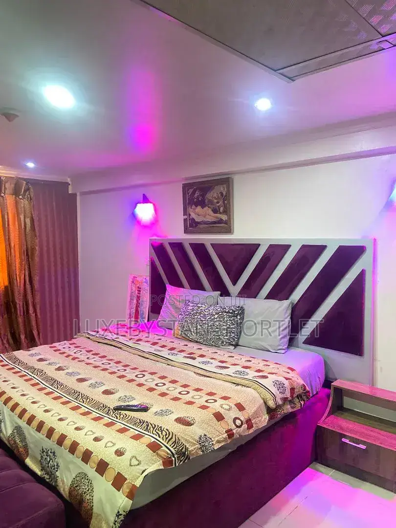 Luxury1 2bedroom Short Let Apartment in Festac With Wifi 24/7 Light