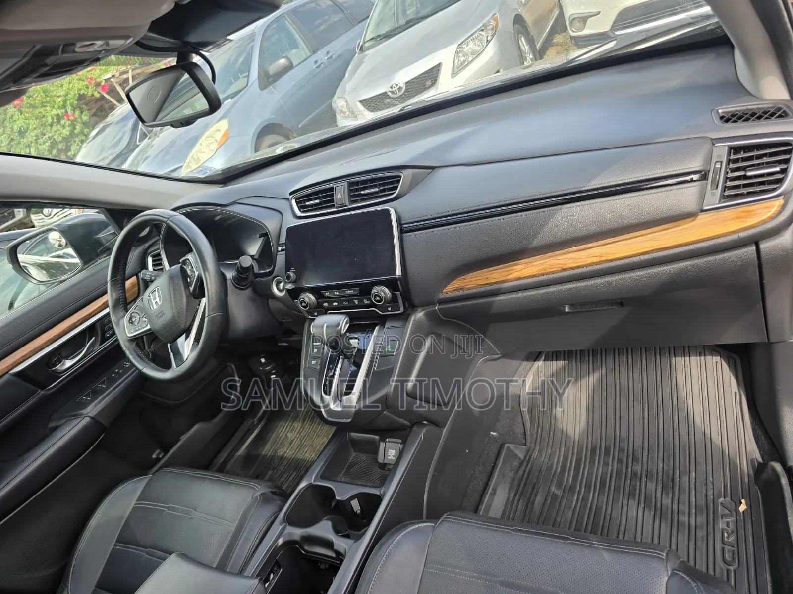 Honda CR-V Touring AWD 2018 Gray