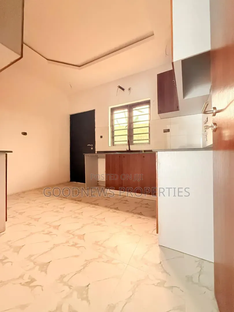 3bdrm Duplex in Sangotedo for sale