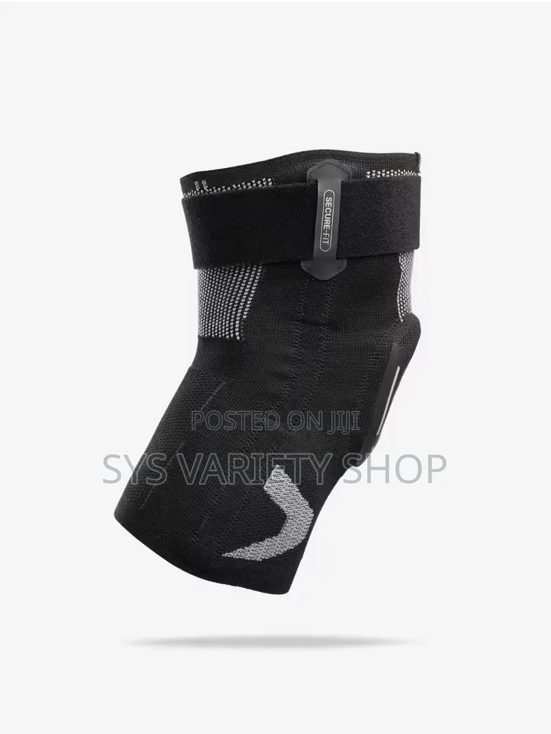 Decathlon Knee Support 520 Black