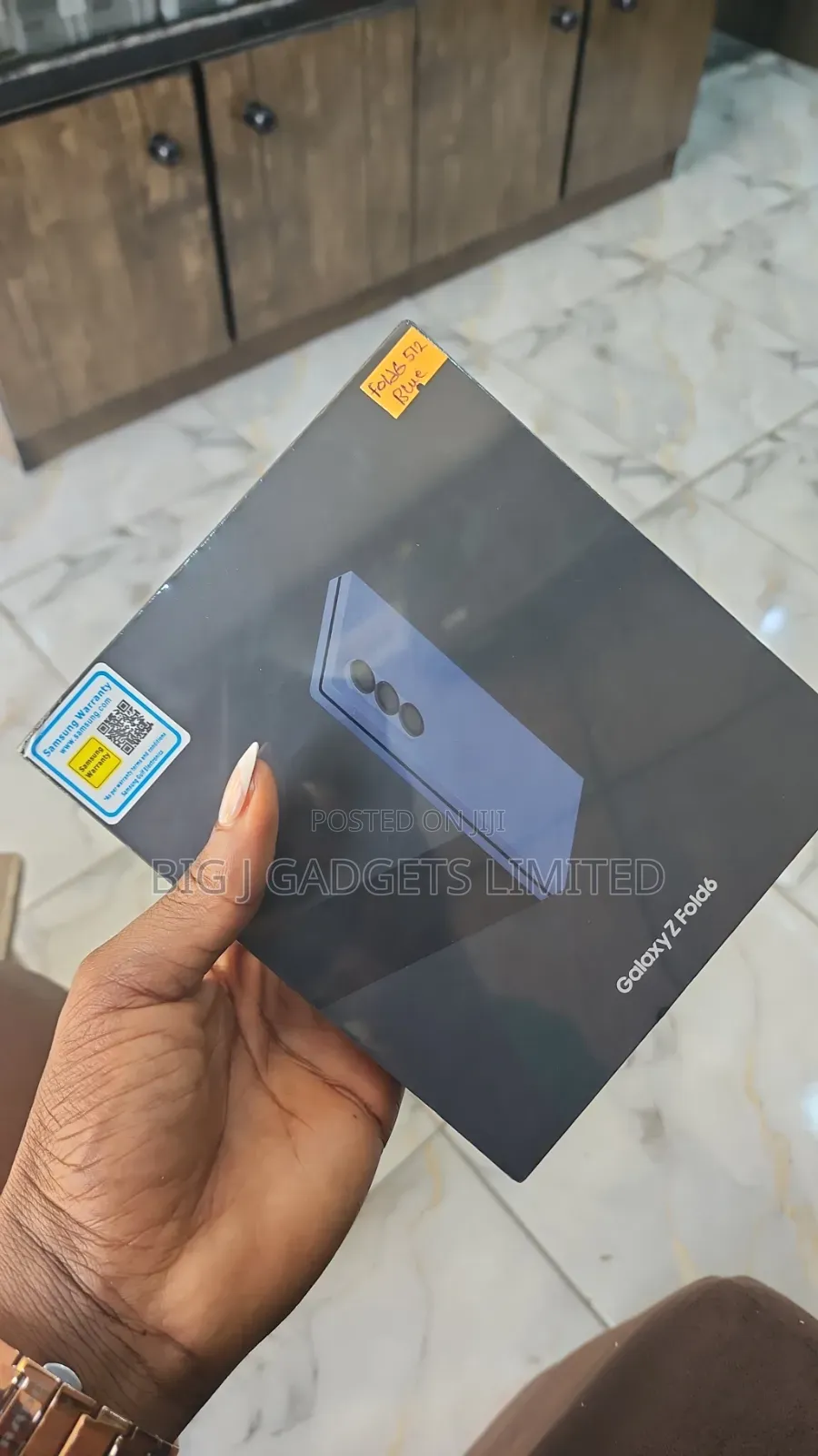 New Samsung Galaxy Fold 512 GB Blue