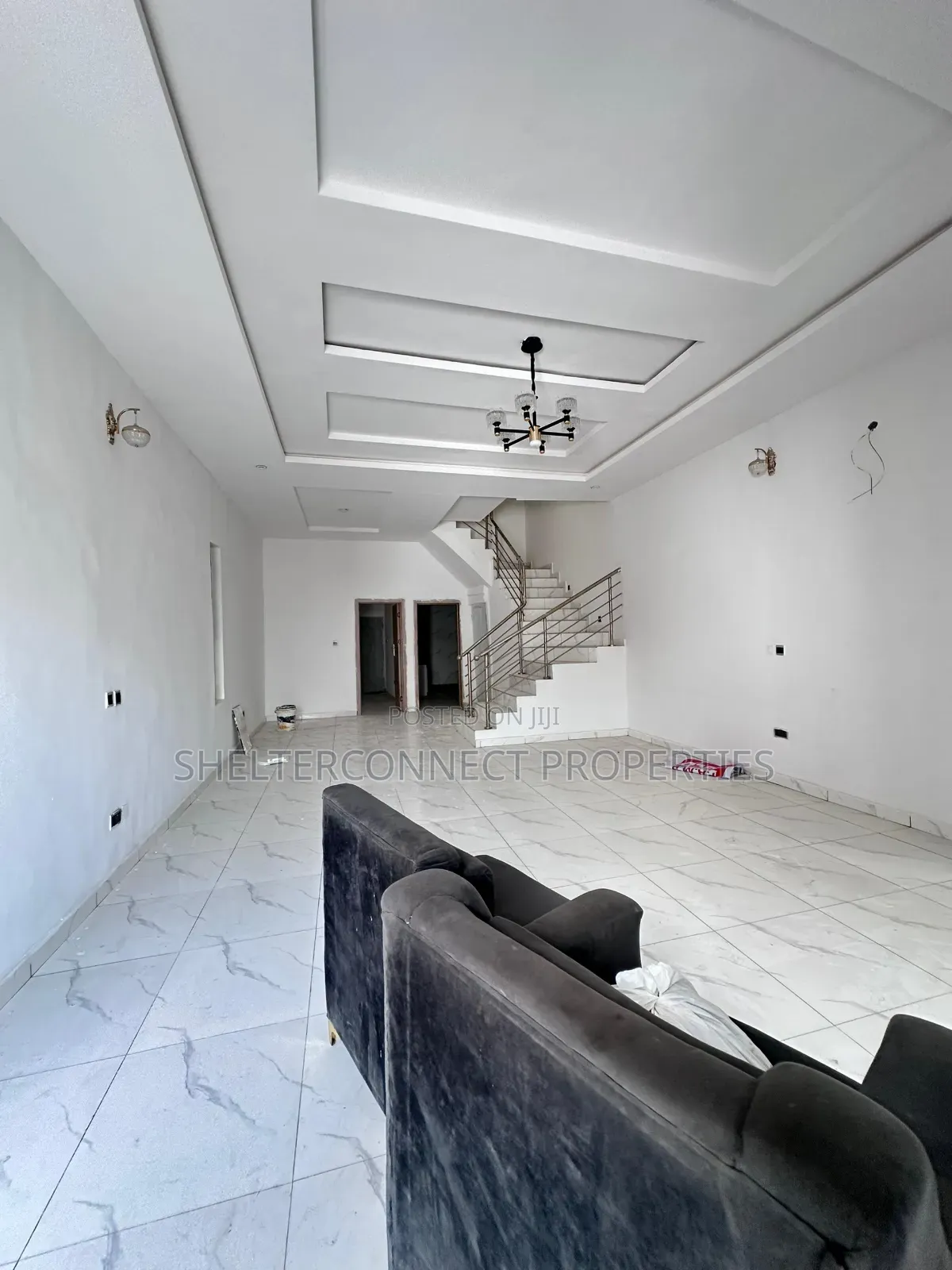 4bdrm Duplex in General Paint, Ajah for rent