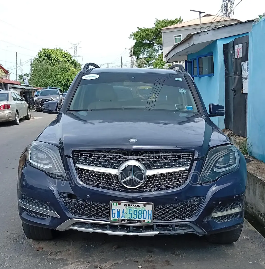 Mercedes-Benz GLK-Class 350 2010 Blue